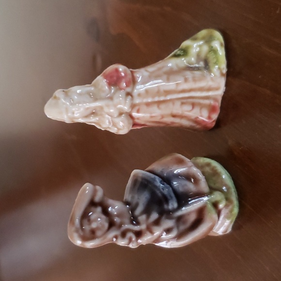 Lot of 6 Red Rose Tea Nursery Rhyme figurines Wade Whimsies - Picture 4 of 7